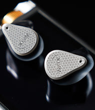 Load image into Gallery viewer, MoonDrop Variations