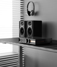 Load image into Gallery viewer, SMSL VMV P2 MK2 Preamplifier &amp; Headphone Amplifier
